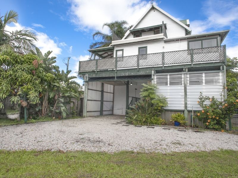 34 Clarence Street, Woolgoolga NSW 2456