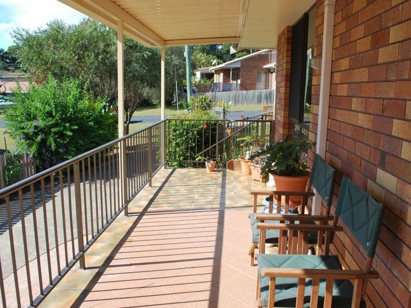 1/4 Bardsley Crescent, Boambee East NSW 2452