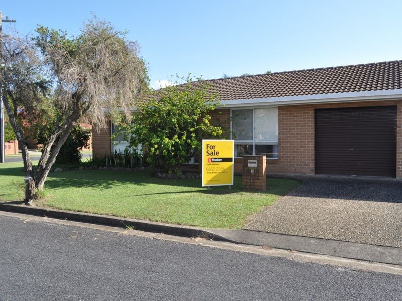 1/10 Columbus Circuit, Coffs Harbour NSW 2450