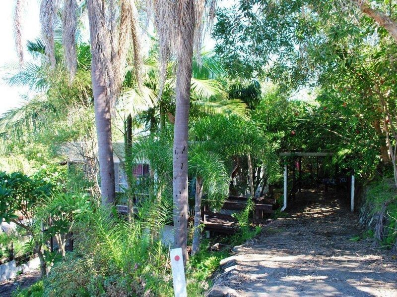 66 Manning Avenue, Coffs Harbour NSW 2450