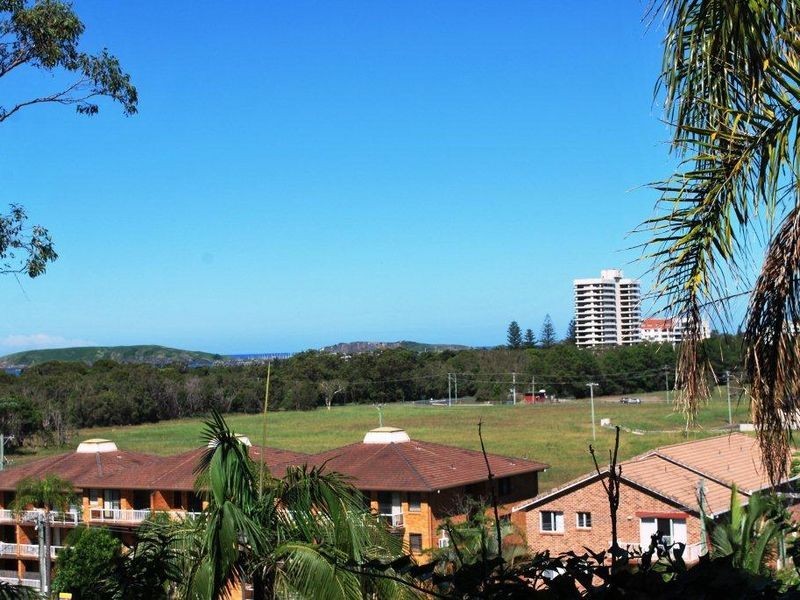 66 Manning Avenue, Coffs Harbour NSW 2450