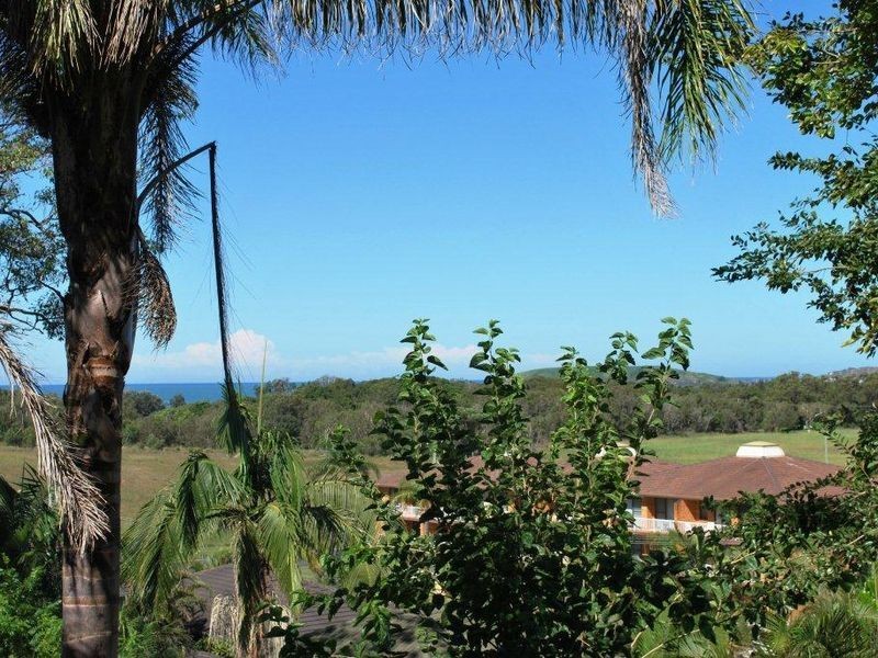 66 Manning Avenue, Coffs Harbour NSW 2450