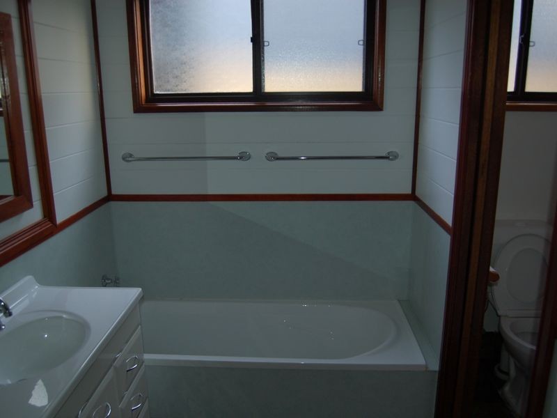 8 Lights Street, Emerald Beach NSW 2456