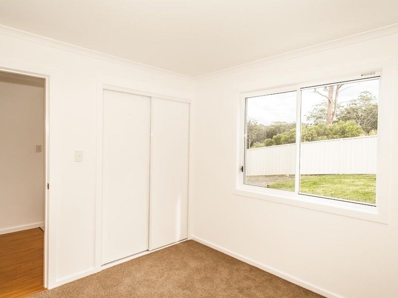 5 Helmsman Close, Safety Beach NSW 2456