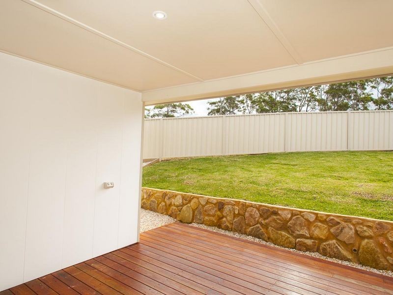 5 Helmsman Close, Safety Beach NSW 2456