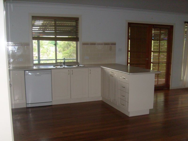 8 Woodswallow Close, Boambee East NSW 2452