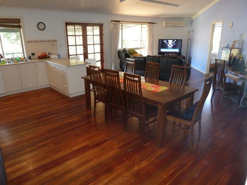 8 Woodswallow Close, Boambee East NSW 2452