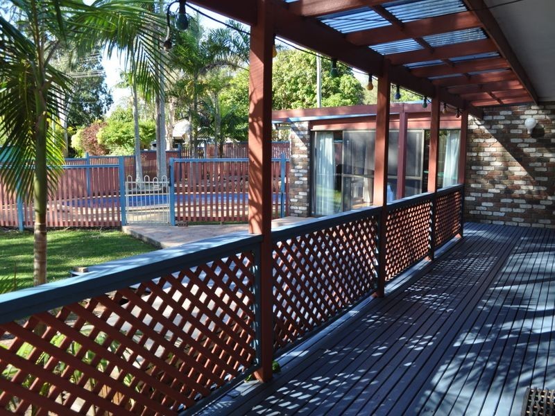 52 Lights Street, Emerald Beach NSW 2456