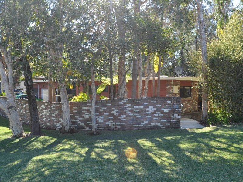 52 Lights Street, Emerald Beach NSW 2456