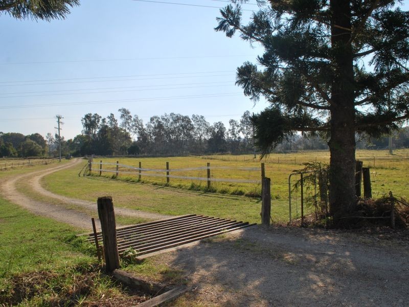 121 Taylors Arm Road, Macksville NSW 2447