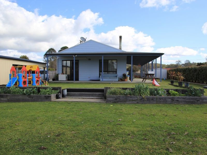 36 Grafton Street, Lowanna NSW 2450