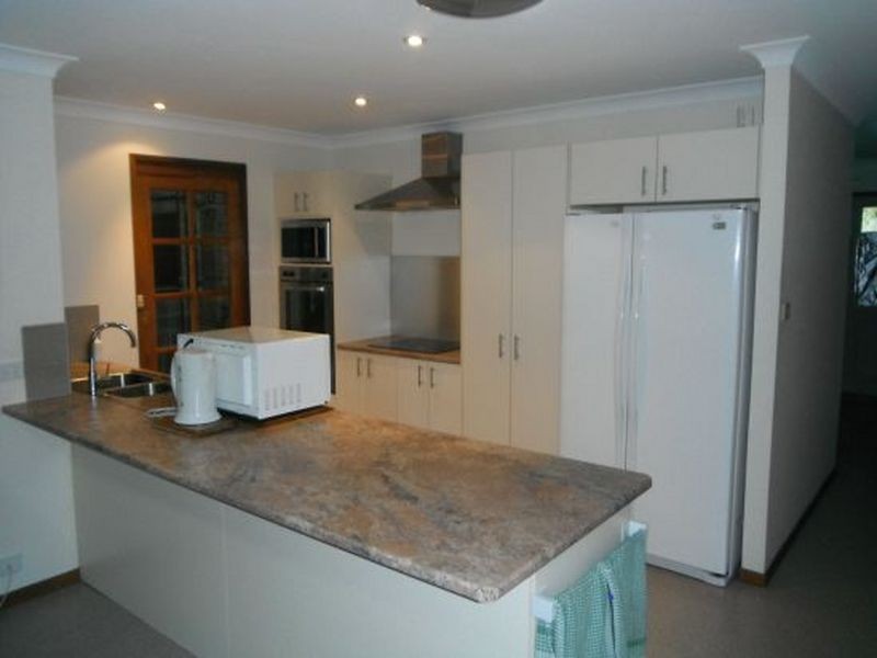 11 Feran Crescent, Coffs Harbour NSW 2450