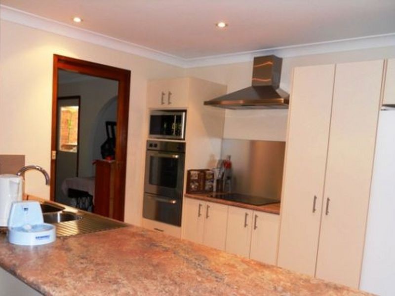 11 Feran Crescent, Coffs Harbour NSW 2450