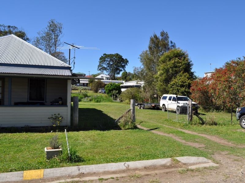 6 Angus Lane, Macksville NSW 2447