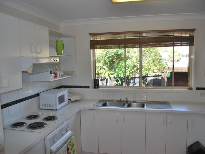 2/4 Mann Close, Coffs Harbour NSW 2450