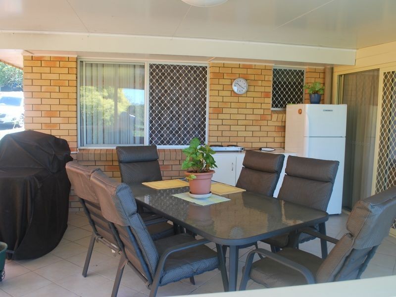 18 Hillview Crescent, Coffs Harbour NSW 2450