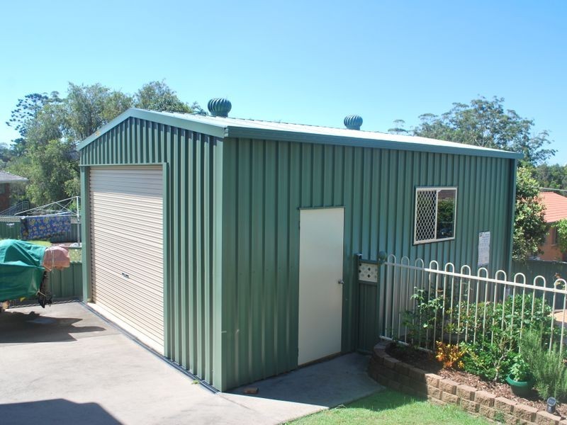 18 Hillview Crescent, Coffs Harbour NSW 2450