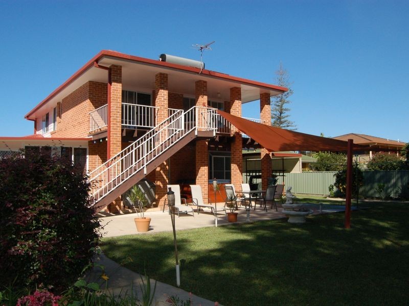 25 Rosedale Dr, Urunga NSW 2455