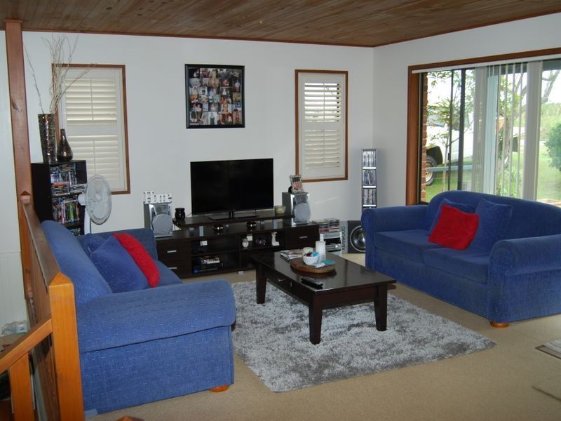 13 Hunter Close, Sapphire Beach NSW 2450