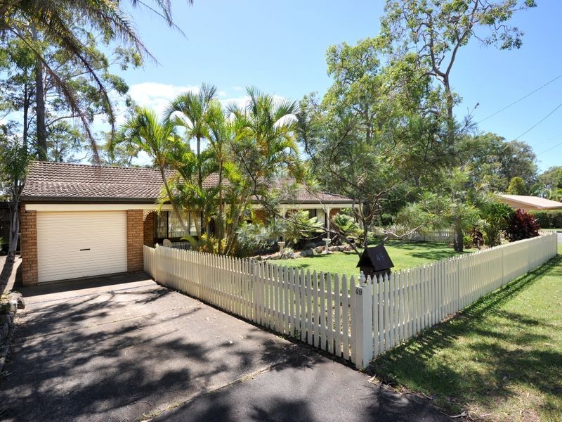 49 Safety Beach Road, Safety Beach NSW 2456