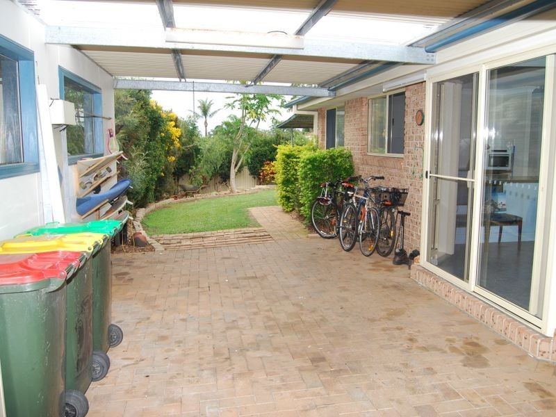 2 Wave Close, Toormina NSW 2452