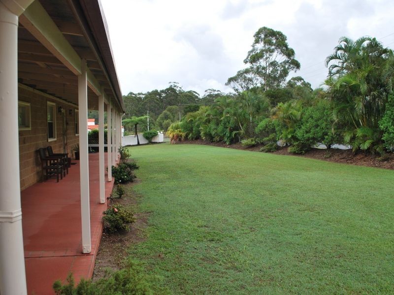 35 Smiths Road, Emerald Beach NSW 2456