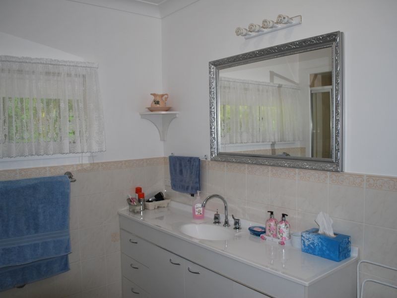 35 Smiths Road, Emerald Beach NSW 2456