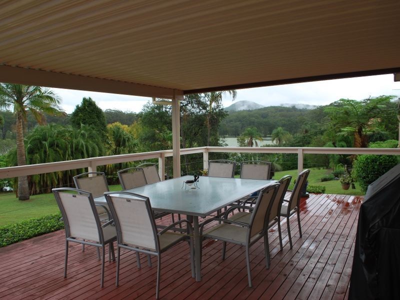 35 Smiths Road, Emerald Beach NSW 2456