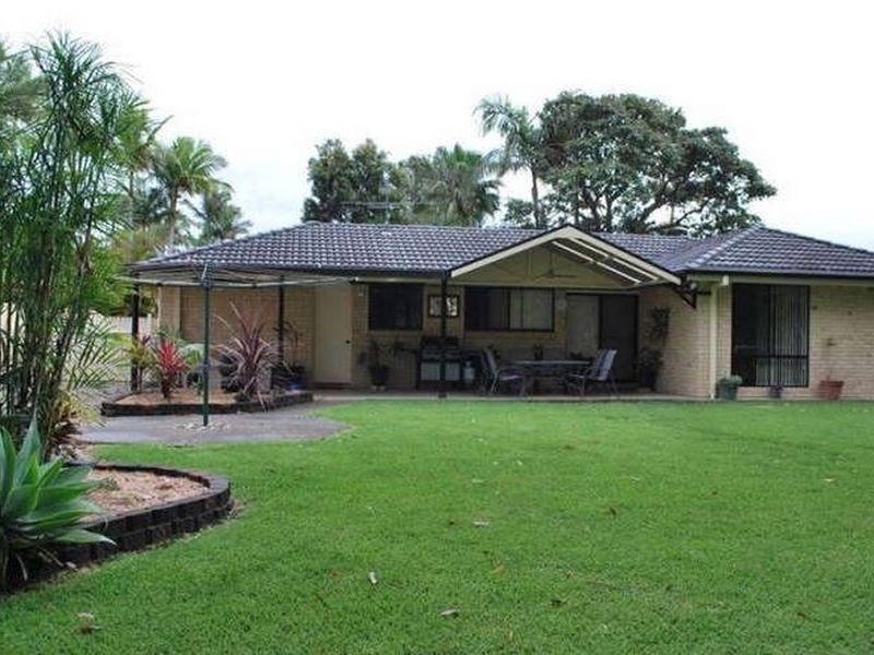 16 Sunbird Crescent, Boambee East NSW 2452