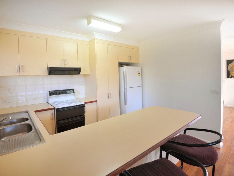 2/5 Pearce Drive, Coffs Harbour NSW 2450