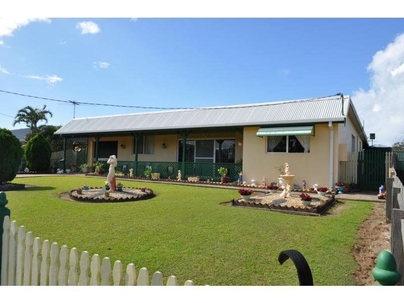 19 Newmans Road, Woolgoolga NSW 2456