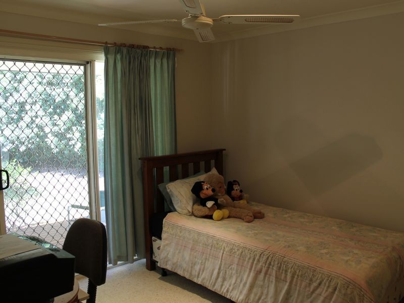 18 Topaz Drive, Emerald Beach NSW 2456