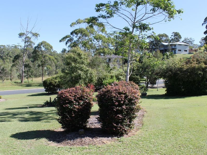 18 Topaz Drive, Emerald Beach NSW 2456