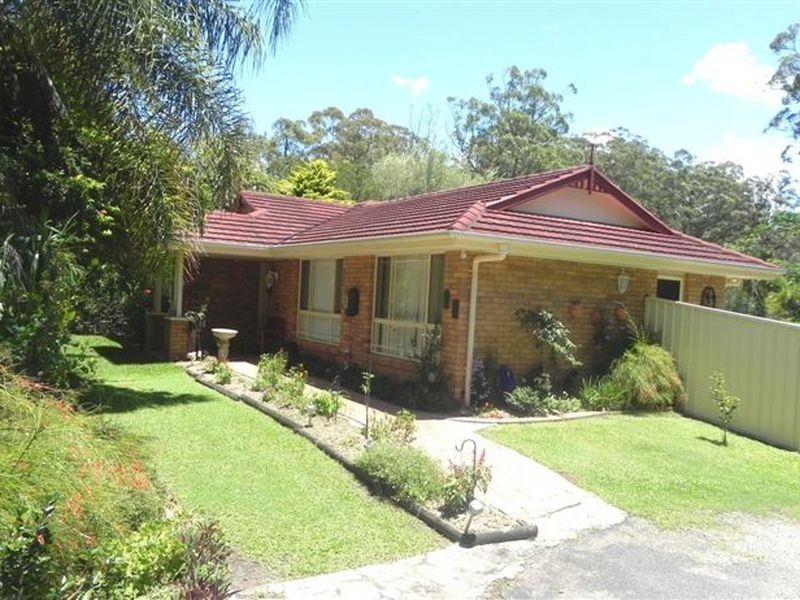 9 Hammond Road, Emerald Beach NSW 2456