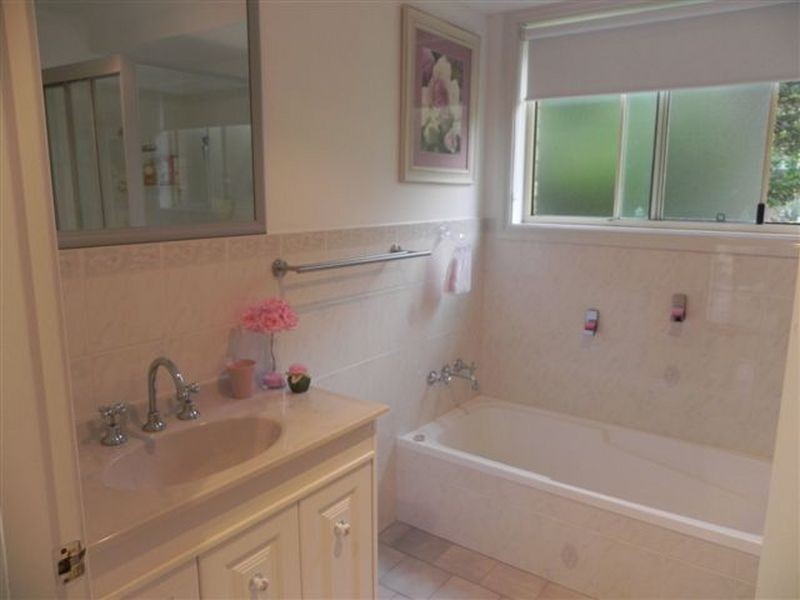 9 Hammond Road, Emerald Beach NSW 2456