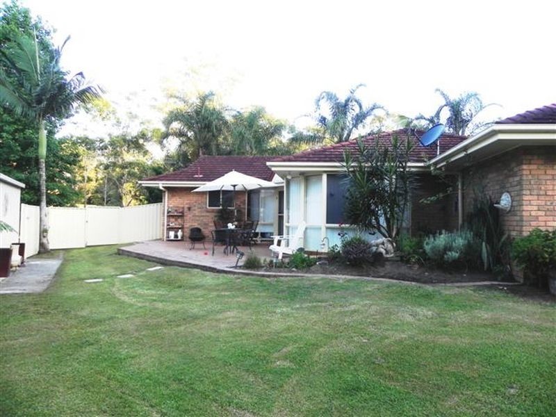 9 Hammond Road, Emerald Beach NSW 2456