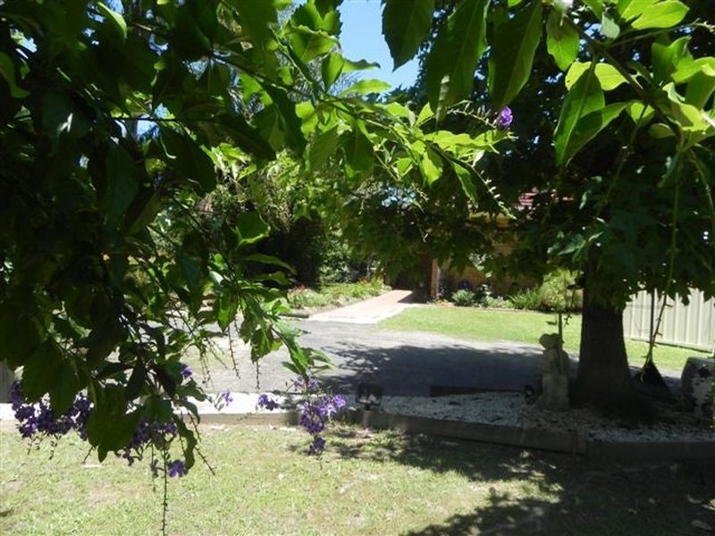 9 Hammond Road, Emerald Beach NSW 2456