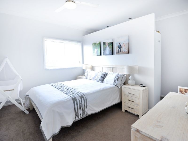 2a Yachtsman Drive, Safety Beach NSW 2456