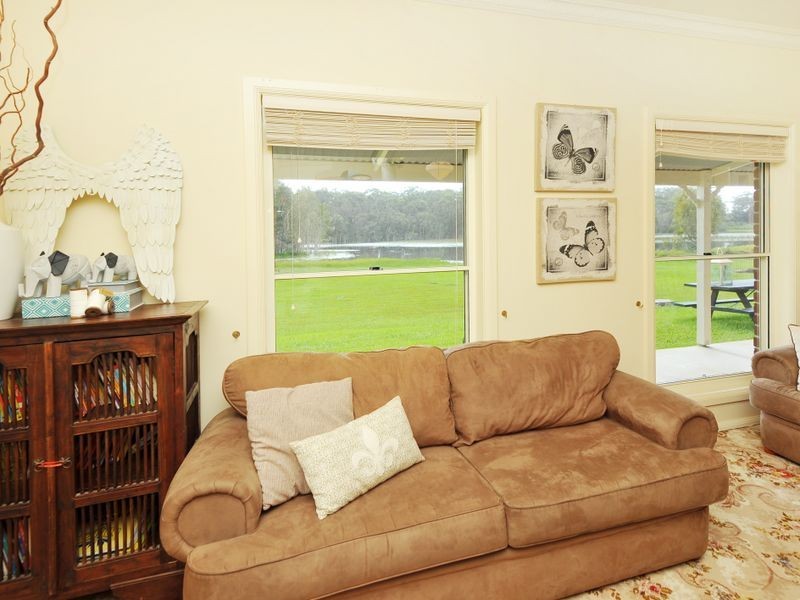 10 Lake Russell Drive, Emerald Beach NSW 2456