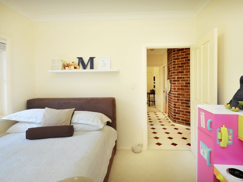 10 Lake Russell Drive, Emerald Beach NSW 2456