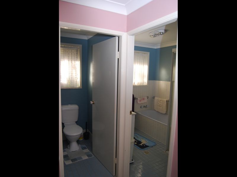 1/8 Sunbird Crescent, Boambee East NSW 2452