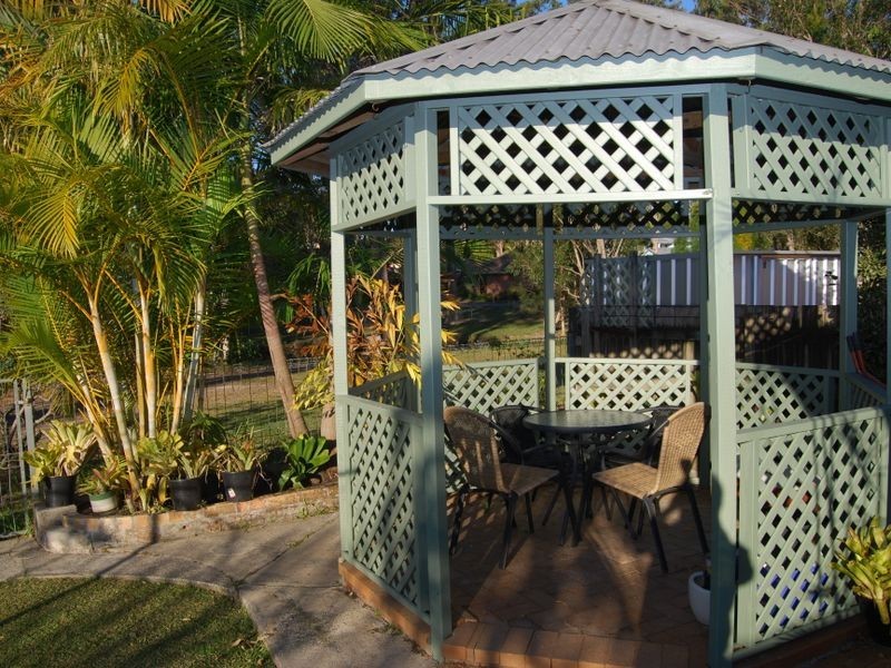 1/8 Sunbird Crescent, Boambee East NSW 2452