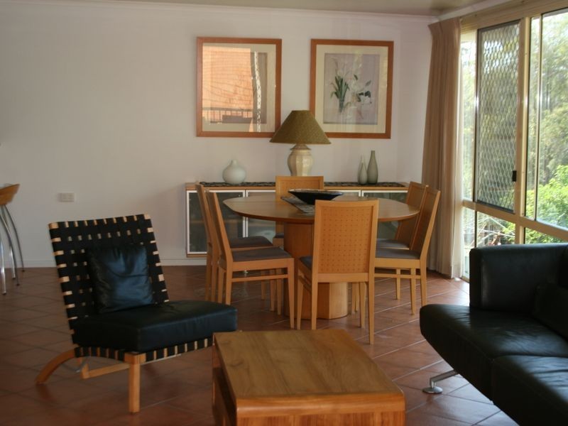 18 Hillview Crescent, Coffs Harbour NSW 2450