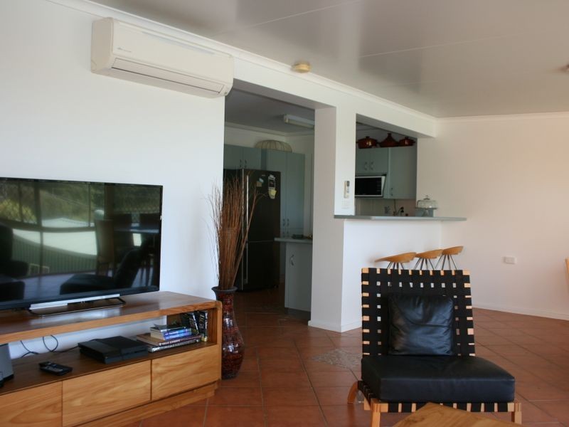 18 Hillview Crescent, Coffs Harbour NSW 2450