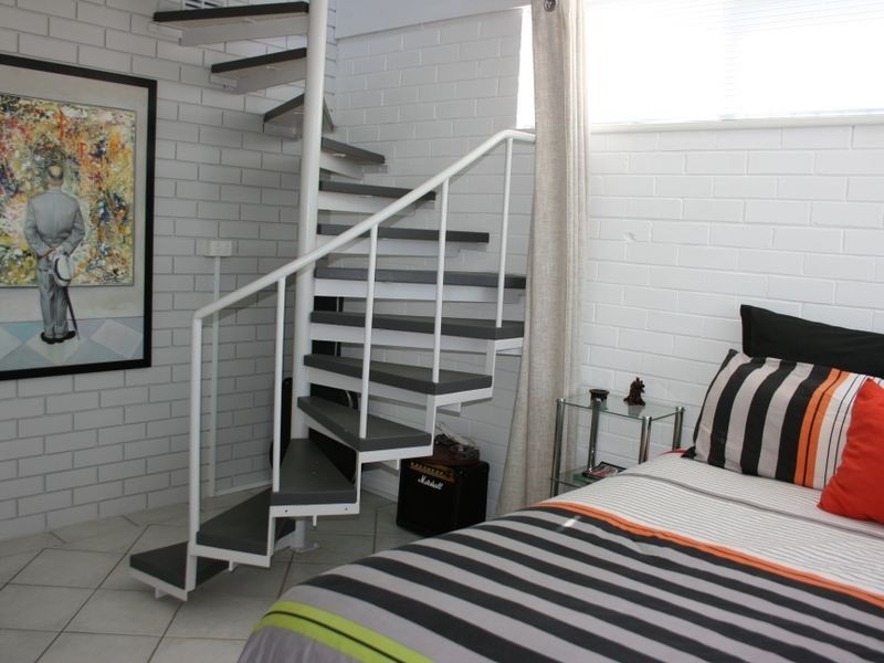 18 Hillview Crescent, Coffs Harbour NSW 2450