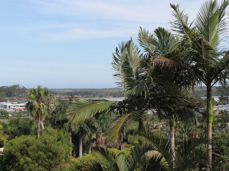 11 Mount Pleasant Drive, Coffs Harbour NSW 2450