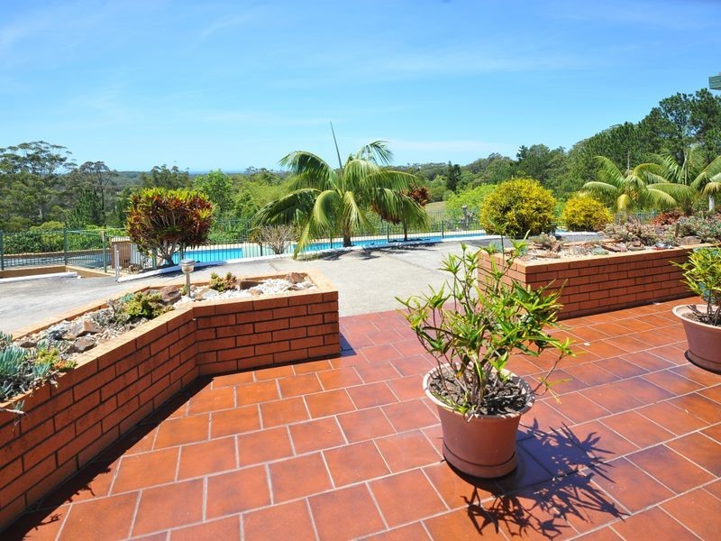 20A Skinner Close, Emerald Beach NSW 2456