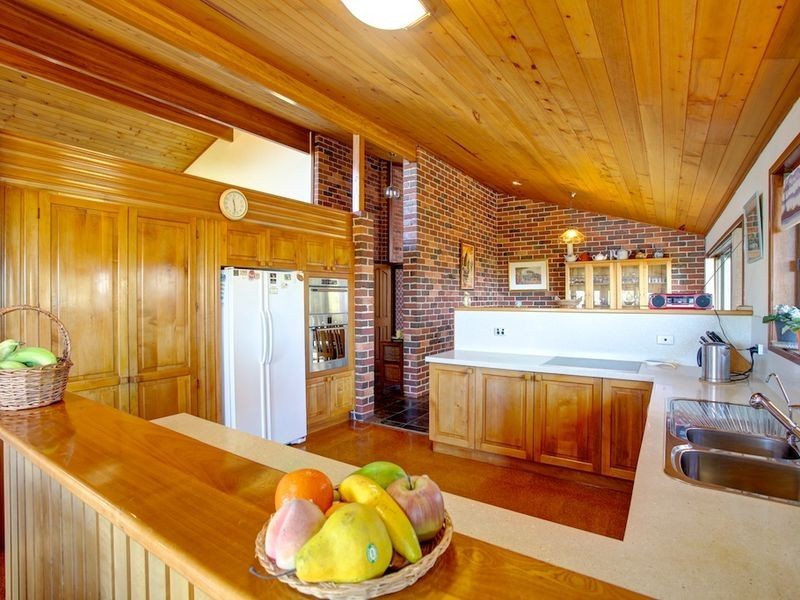 20b Skinner Close, Emerald Beach NSW 2456