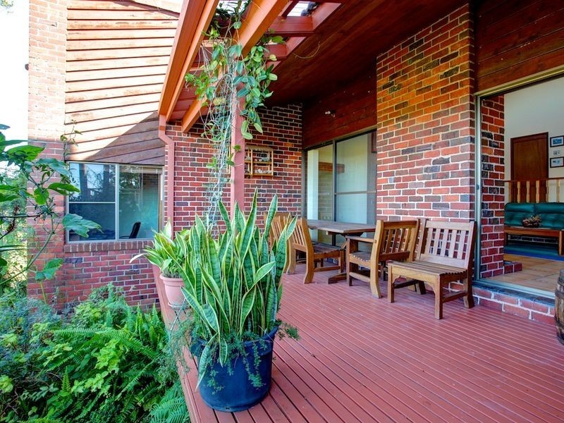 20b Skinner Close, Emerald Beach NSW 2456