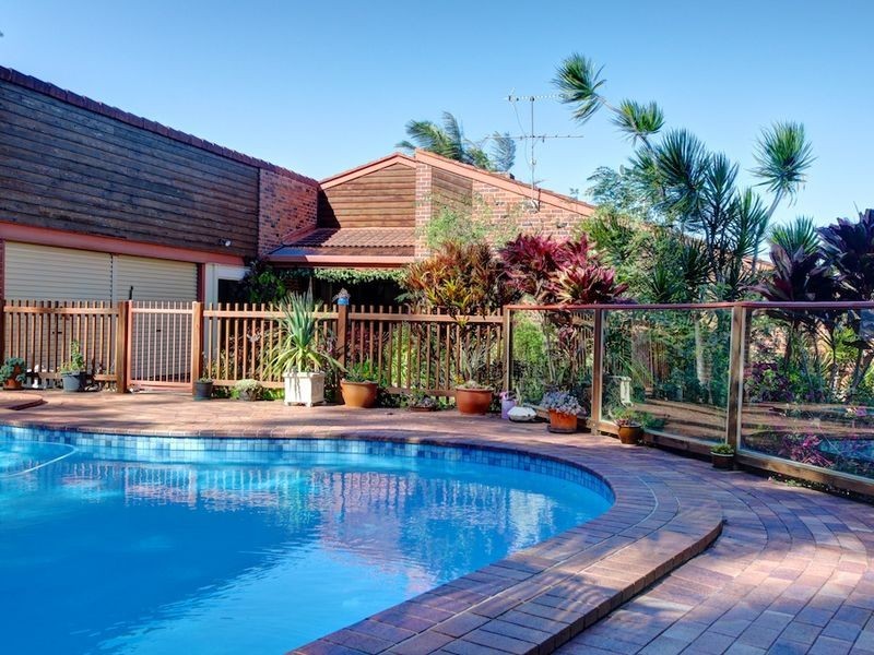 20b Skinner Close, Emerald Beach NSW 2456